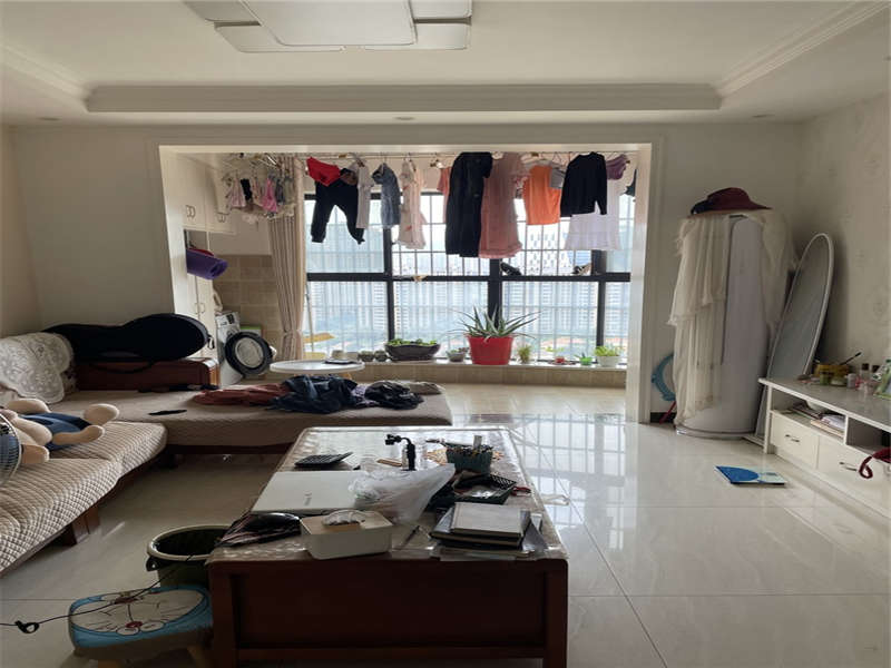 金澤園小區(qū)法拍房二期2、3棟2502室