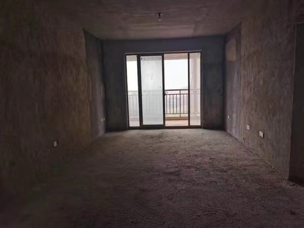 江濱家園華庭苑（華苑）法拍房5棟302室、304室