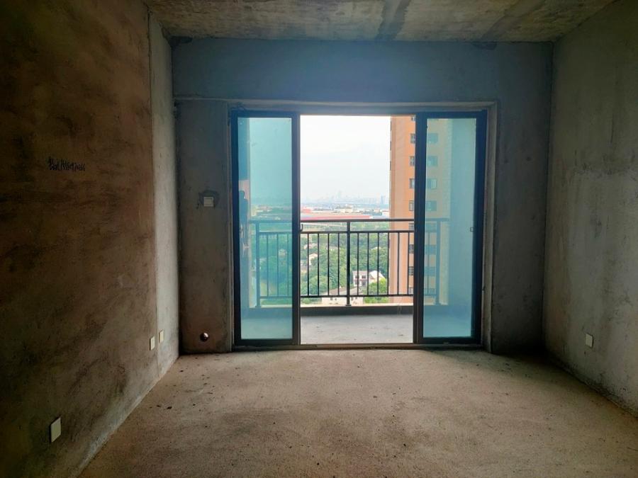 學(xué)府星城法拍房6、7棟及地下室1703室