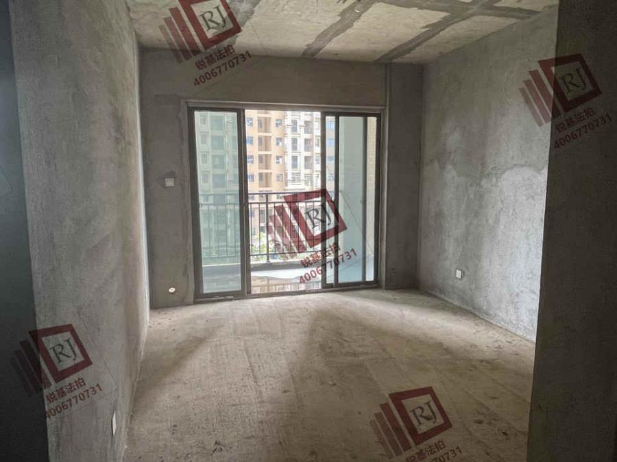 學(xué)府星城法拍房6、7棟及地下室407號(hào)