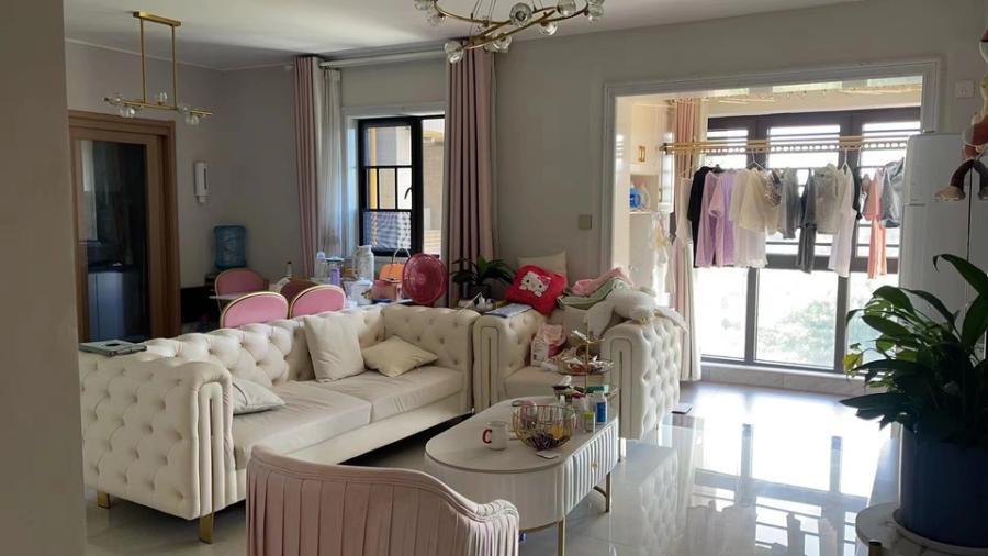 （雙學(xué)區(qū)4房）時(shí)代傾城二期法拍房14、15棟3504室