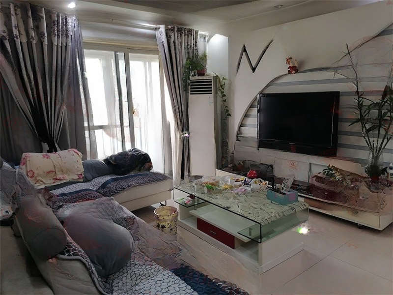 星典時代新寓法拍房7、8、9棟8-1404號