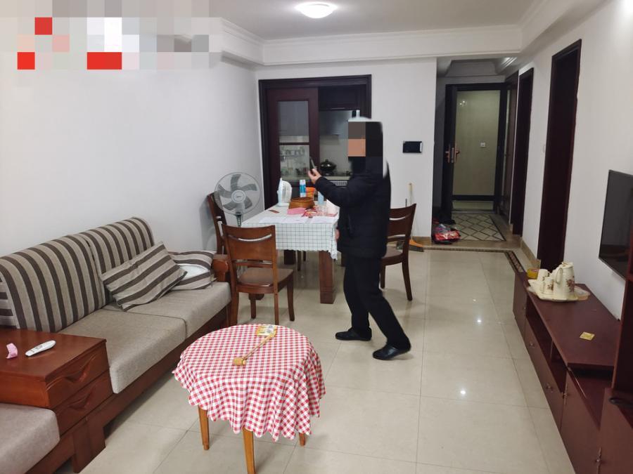 中海國際社區(qū)一期（中海江御名園）法拍房一期金楠街3、4棟2203號