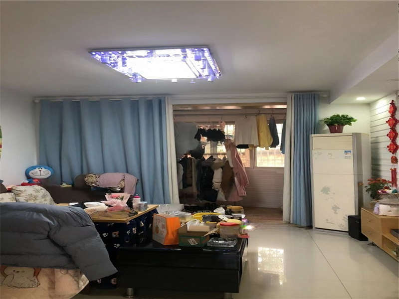 德潤園小區(qū)法拍房潤澤苑3棟103號(hào)