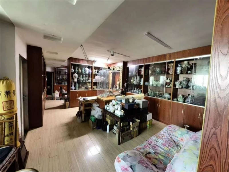 華天新城（芙蓉中路259號(hào)）法拍房長(zhǎng)城閣1001房