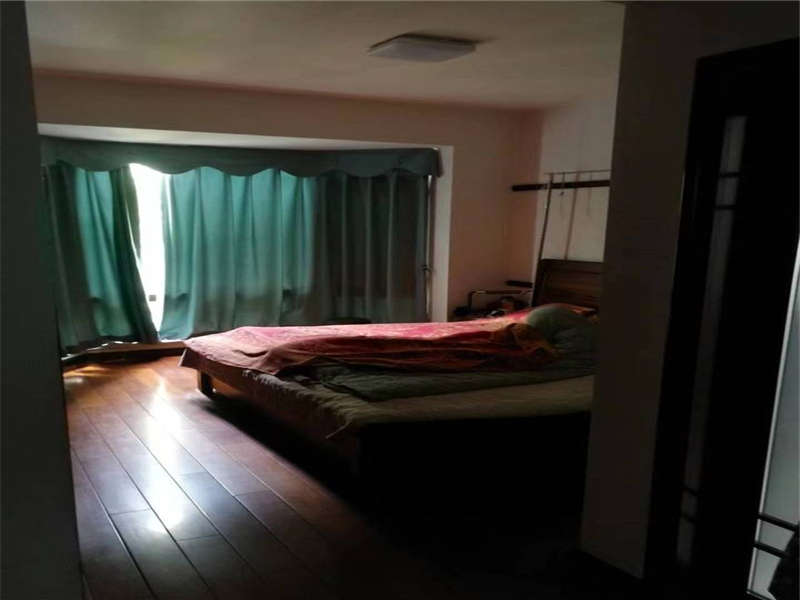 王府花園法拍房9棟302號(hào)