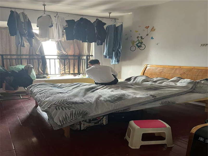 金典商務(wù)中心法拍房1、2、3、4棟617號(hào)