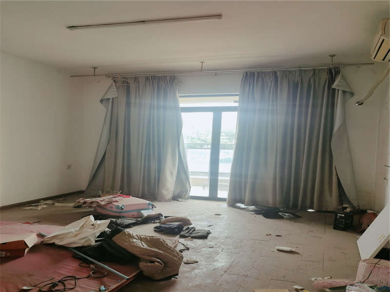 金典商務(wù)中心法拍房1、2、3、4棟615號(hào)