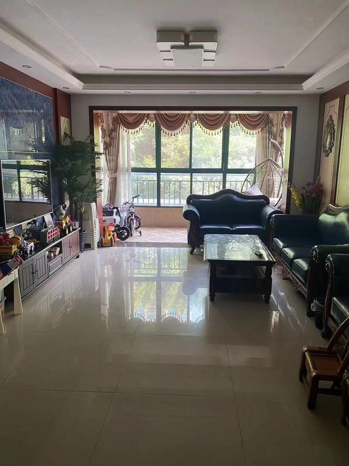 恒大名都法拍房5、6、7棟209號