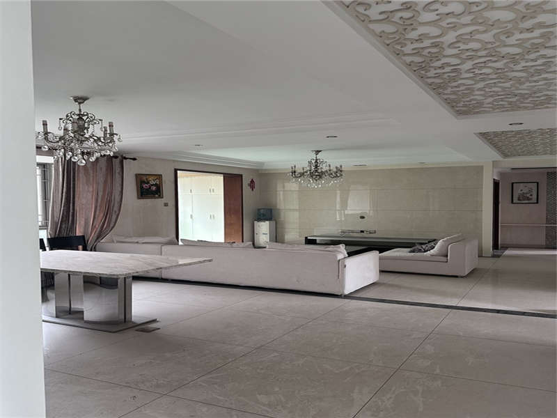 新城新世界法拍房D5棟801、802