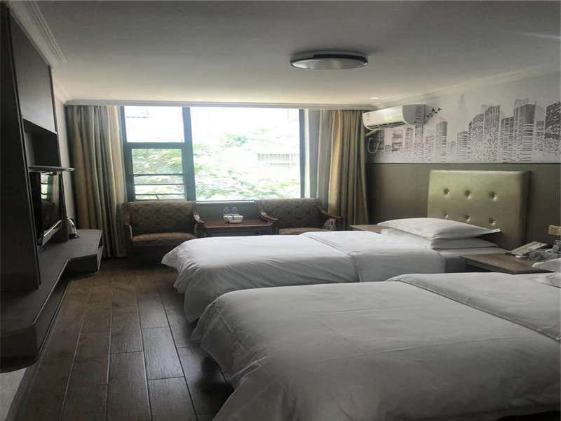 蔡鍔北路607號法拍房第1棟、3棟、4棟全部房屋