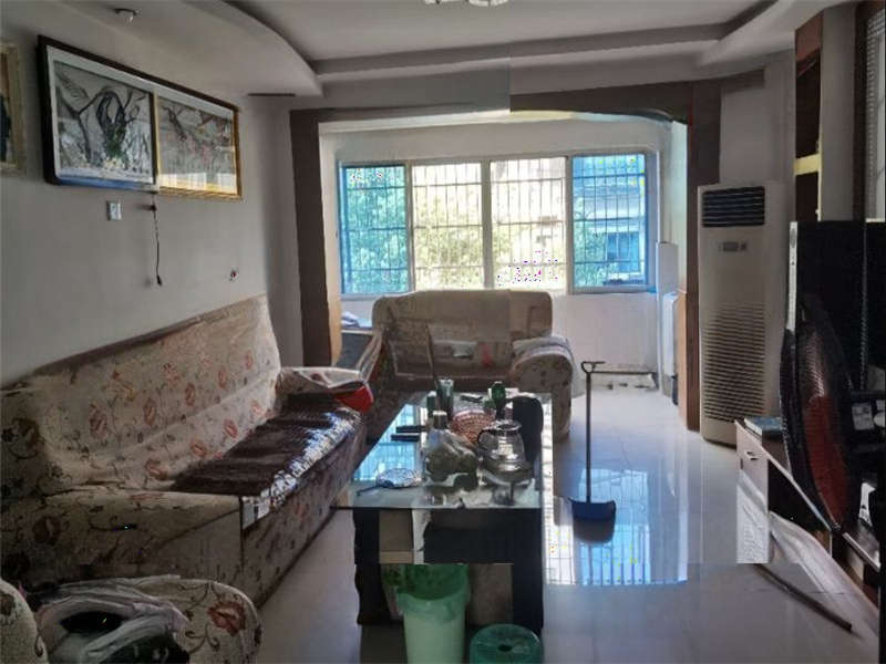 湖南華?。ɑ鹧骈_(kāi)發(fā)區(qū)一片）法拍房1棟602號(hào)