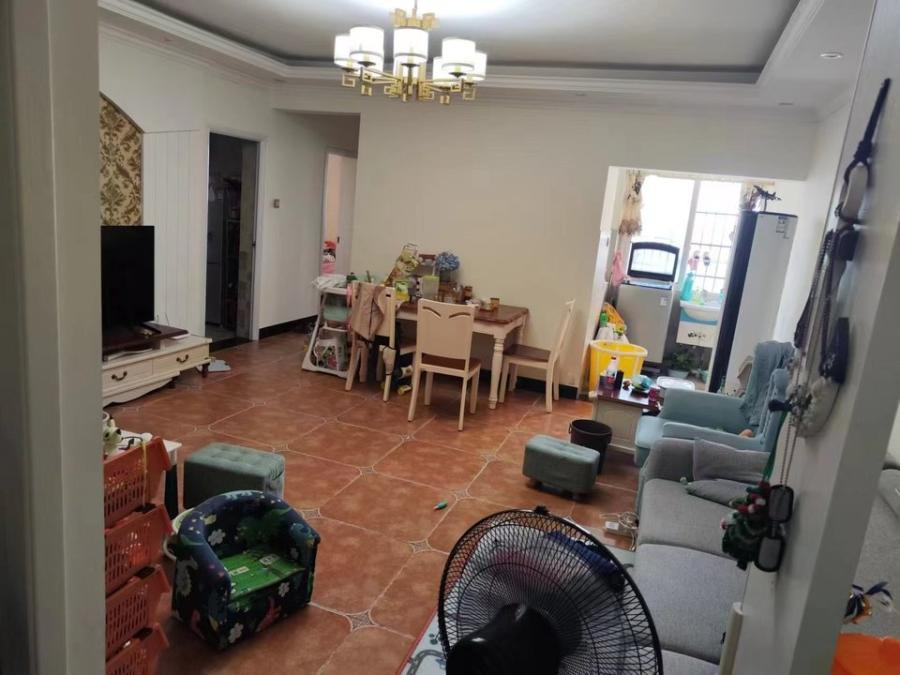 錦璨家園法拍房E、F、G、H棟3215室