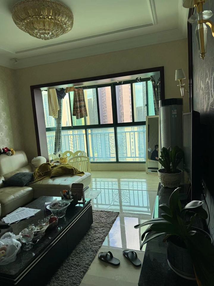 恒大雅苑法拍房34、35號(hào)棟2204室