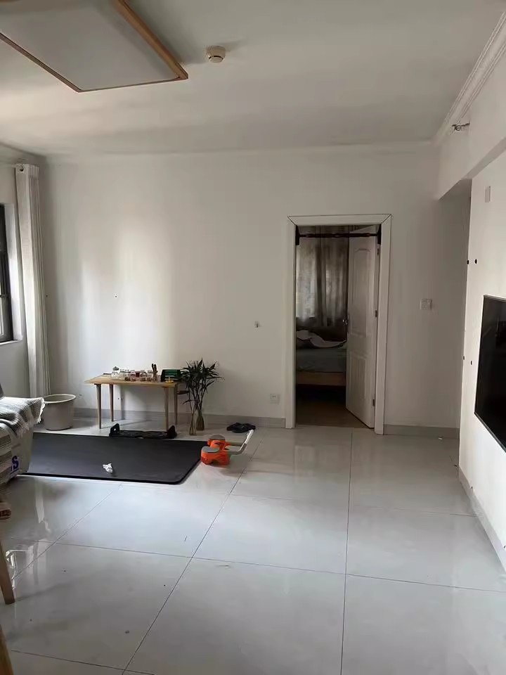 新長海廣場（新長海中心）法拍房C、D棟2111（實勘為D棟）