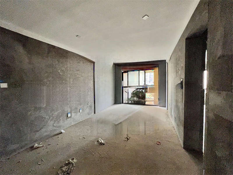 （李梅87套房）中航城國際社區(qū)法拍房1-6棟802室（共13套房，可單獨(dú)競(jìng)拍）