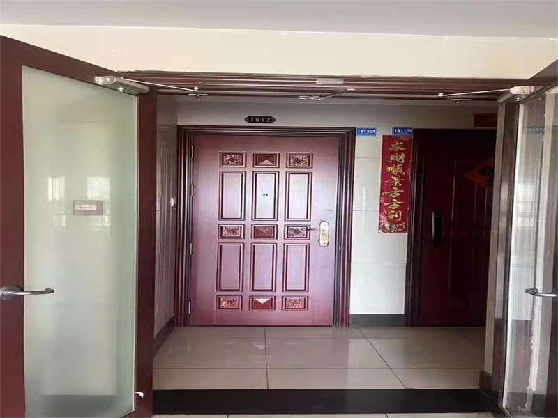 恒大城法拍房5、6、7棟1812室