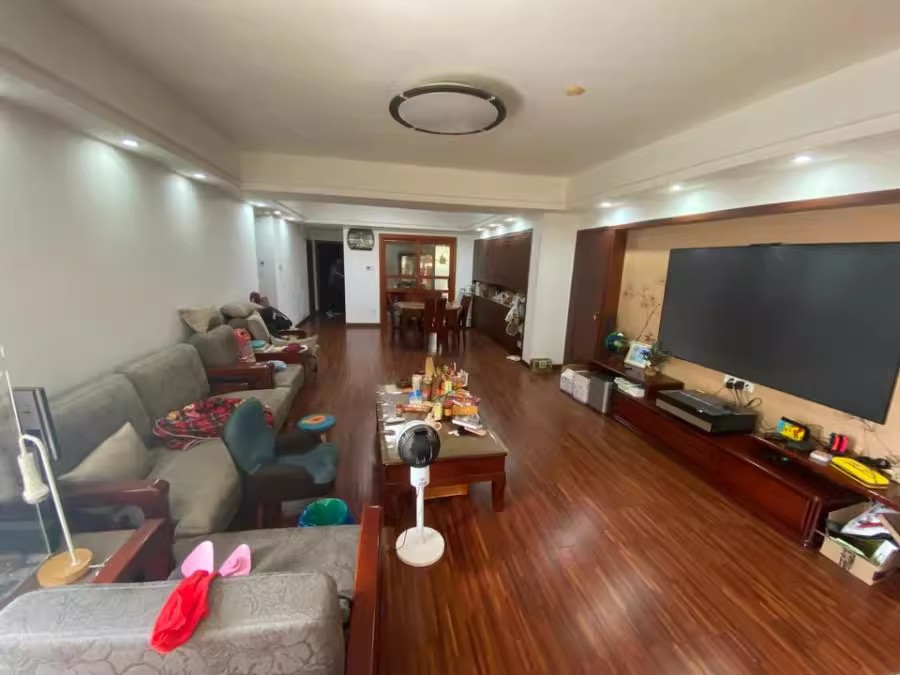 （洋房 送地下室）卓越蔚藍海岸法拍房23棟206號房（洋房）照片非本房