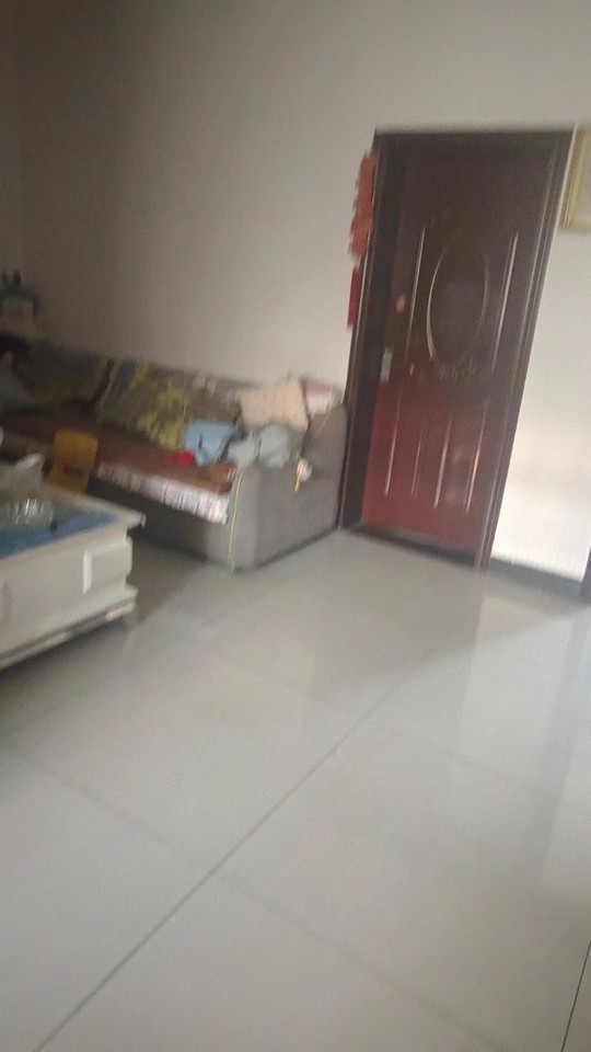 城西小區(qū)（瀟湘社區(qū)安置房）法拍房A10棟101、201、301、401、501室