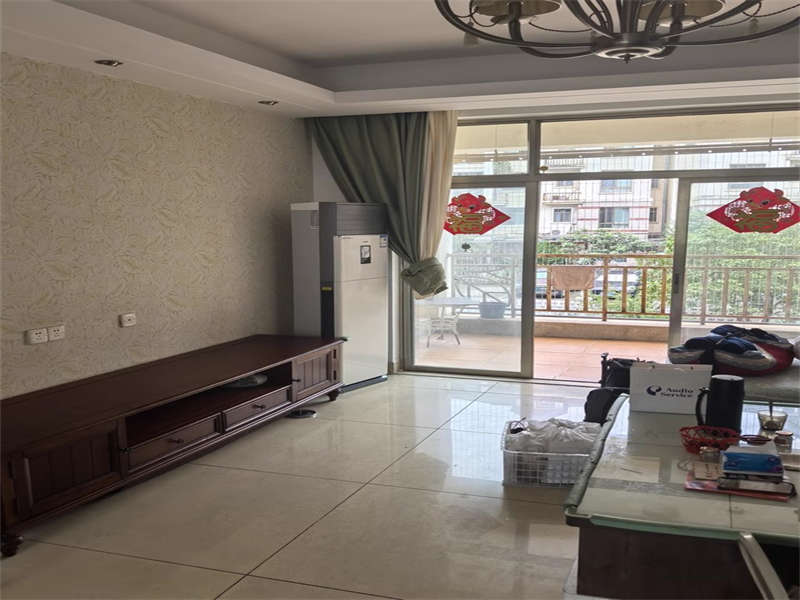 碧桂園威尼斯城(長沙碧桂園)法拍房藍(lán)天花語8棟204房 碧桂園威尼斯城(長沙碧桂園)法拍房藍(lán)天花語8棟204房