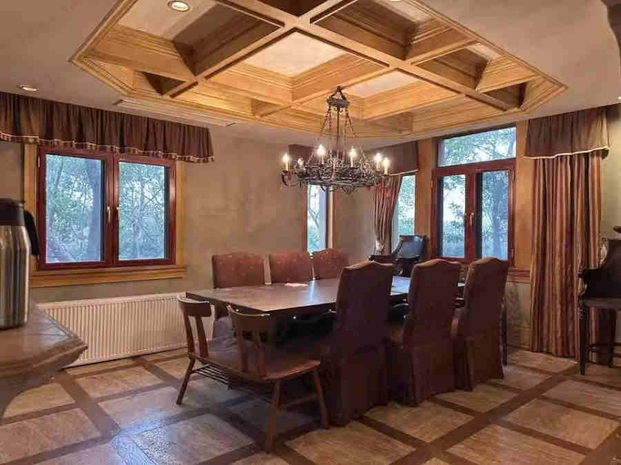 （大漏 豪裝別墅 ）保利閬峰云墅法拍房G09棟（低于市場(chǎng)價(jià)300萬以上）