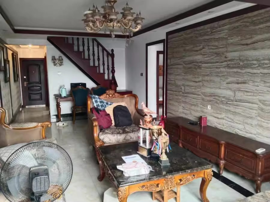 (露臺(tái) 頂復(fù))五礦紫湖香醍(龍灣國(guó)際三期)法拍房2030棟1804房 (露臺(tái) 頂復(fù))五礦紫湖香醍(龍灣國(guó)際三期)法拍房2030棟1804房