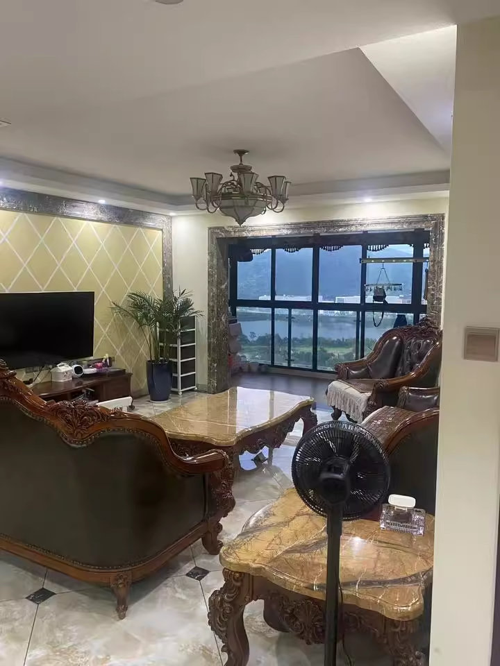 （湖景）達美D6區(qū)法拍房9棟1902號房