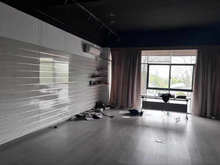 （兩層門面）悅禧國際山莊商住樓101房、201房、202房