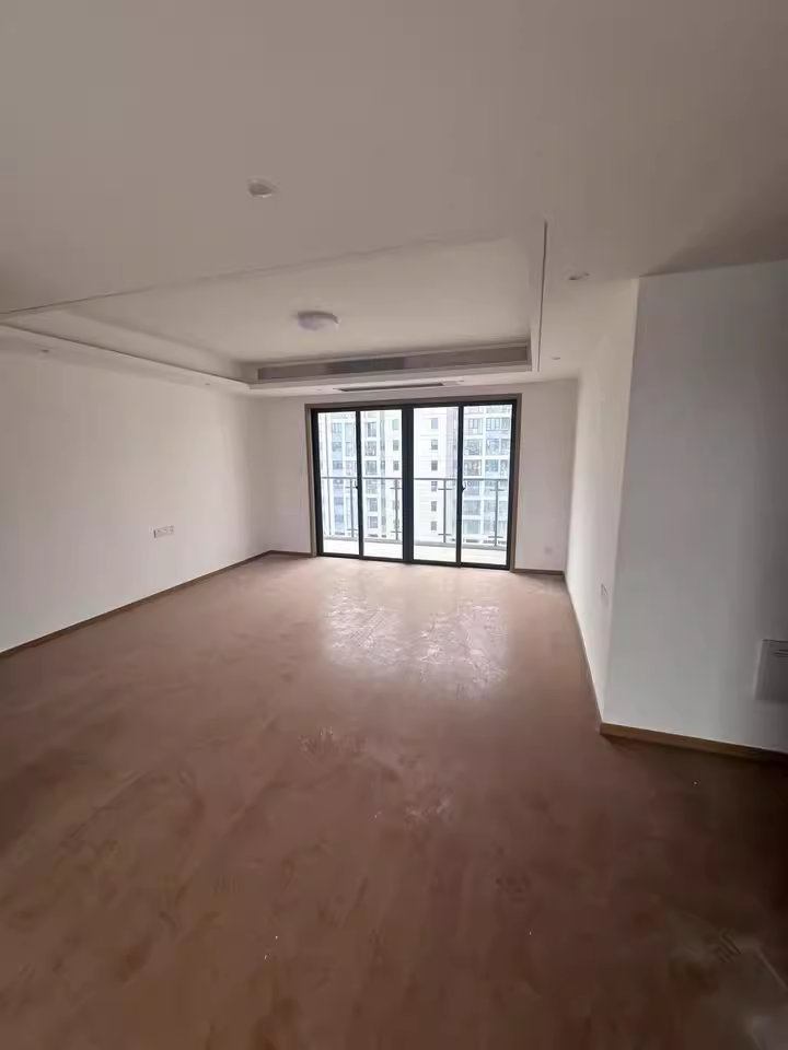 清控湖山雅居法拍房3棟2702房