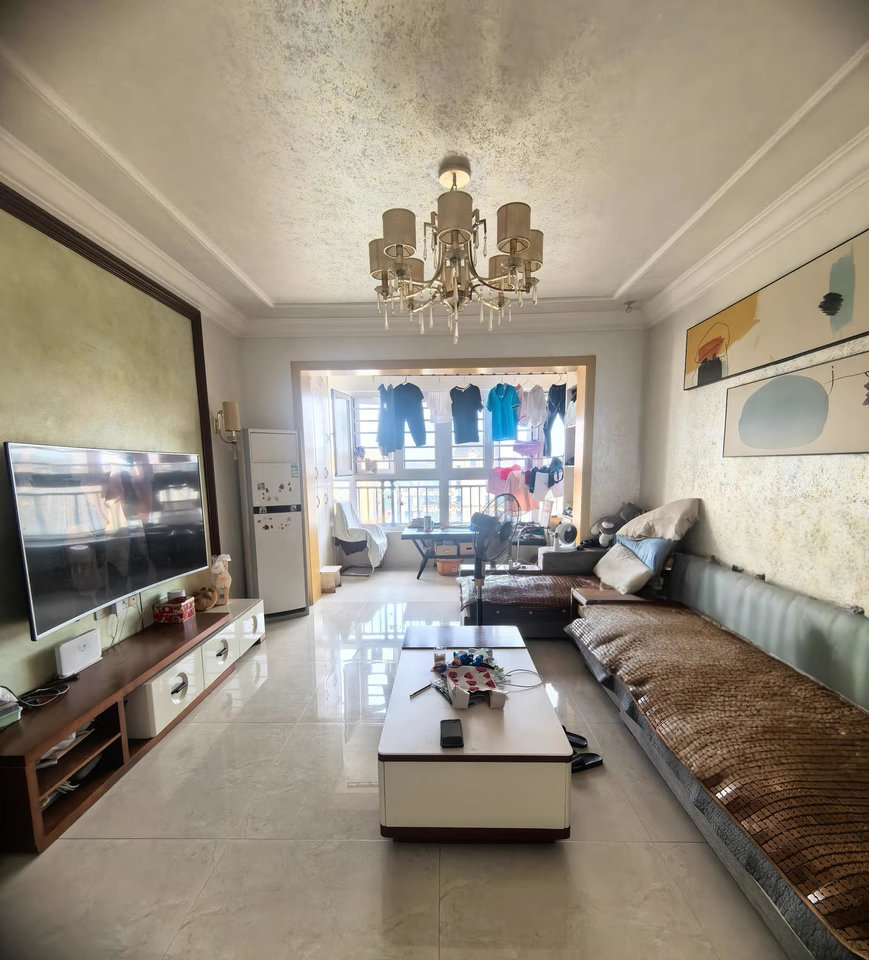 (8折)恒大御景天下城法拍房19棟2803室 (8折)恒大御景天下城法拍房19棟2803室