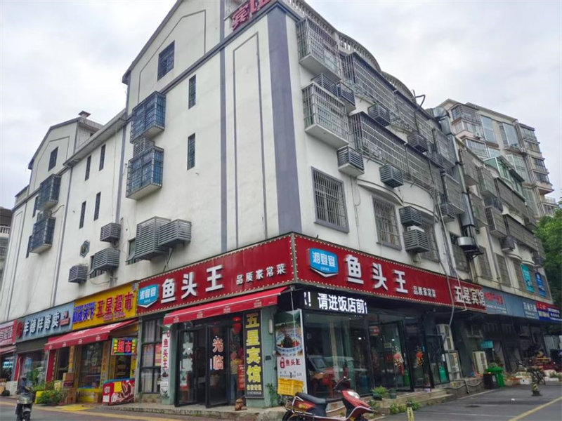 （年租15W）星沙鎮(zhèn)大塘村農(nóng)機(jī)市場(chǎng)10棟108室、309室、409室、14棟109—110室、309室、409室、509室