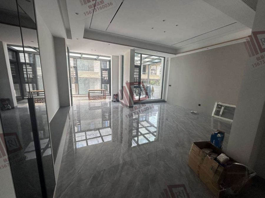 （地鐵口精裝別墅）大唐印象（云海灣小區(qū)）法拍房D35棟102號(hào)